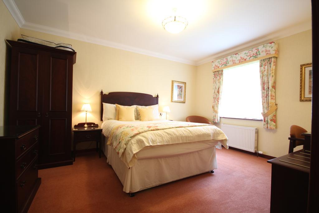 Strathburn Hotel Inverurie By Compass Hospitality 외부 사진