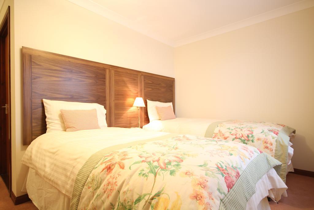 Strathburn Hotel Inverurie By Compass Hospitality 외부 사진