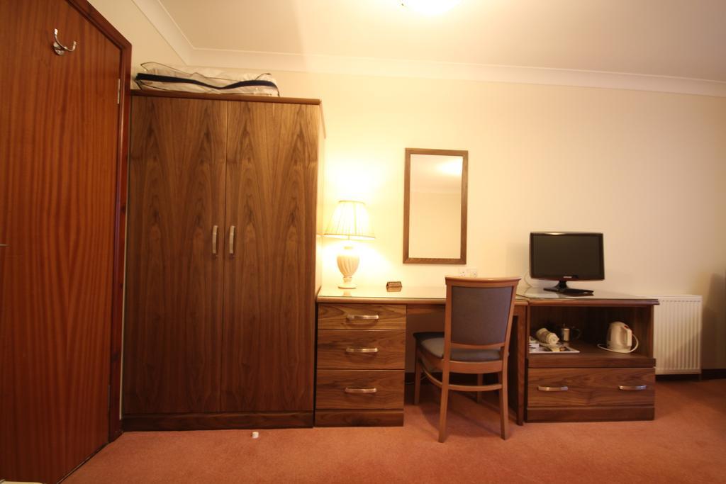 Strathburn Hotel Inverurie By Compass Hospitality 외부 사진
