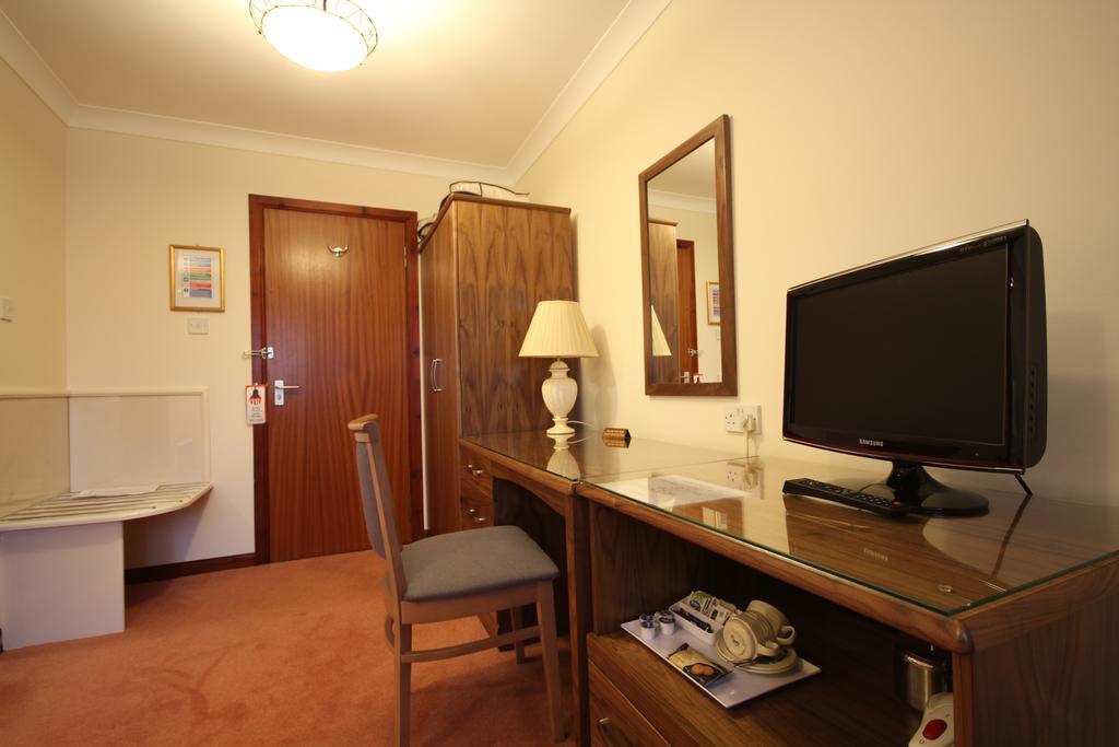Strathburn Hotel Inverurie By Compass Hospitality 외부 사진