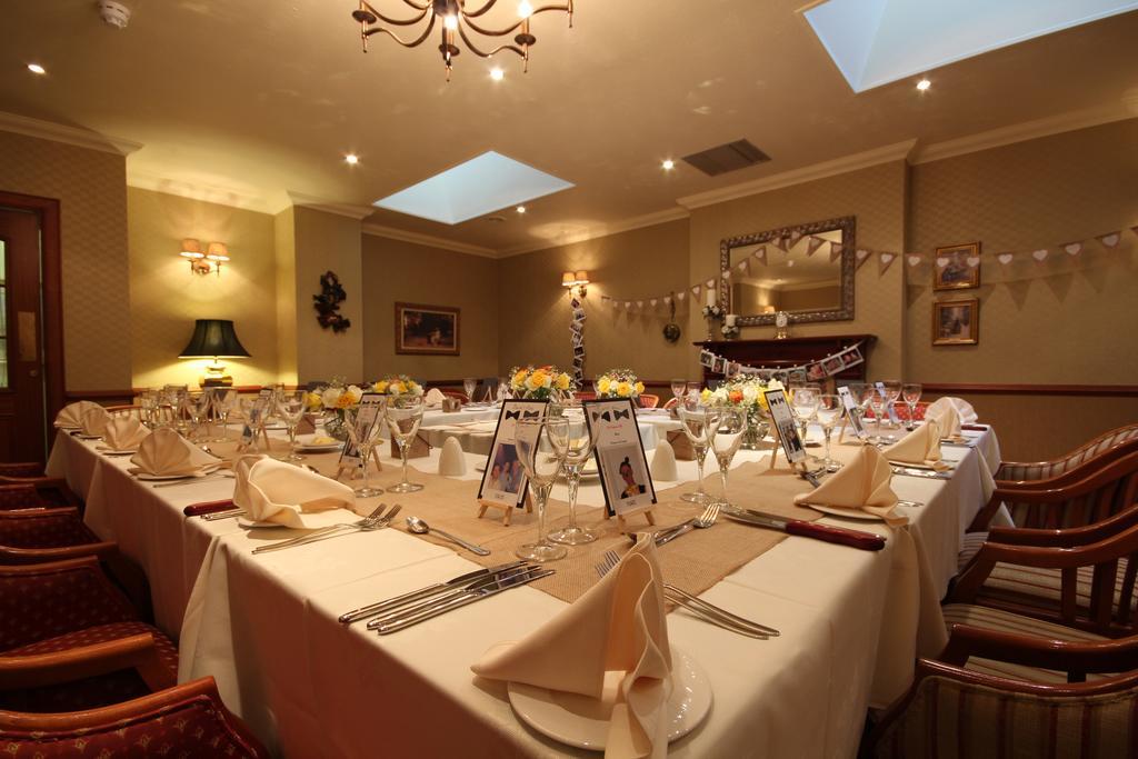 Strathburn Hotel Inverurie By Compass Hospitality 외부 사진