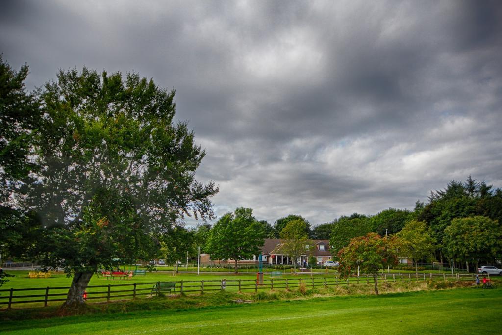 Strathburn Hotel Inverurie By Compass Hospitality 외부 사진